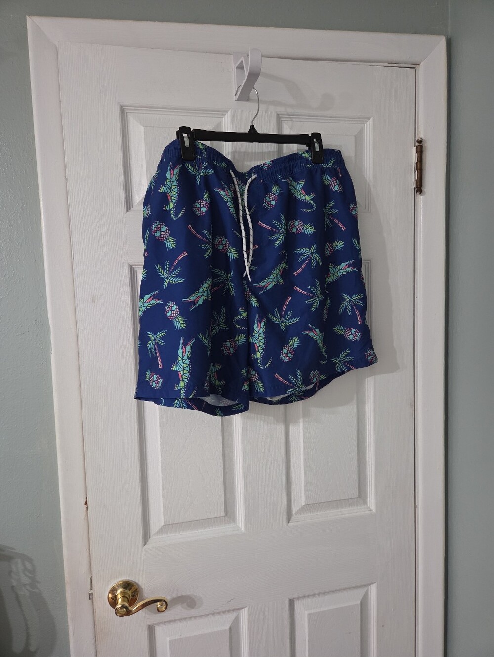 No Boundaries Navy Pineapple and Crocodile Swim Short.   XL
